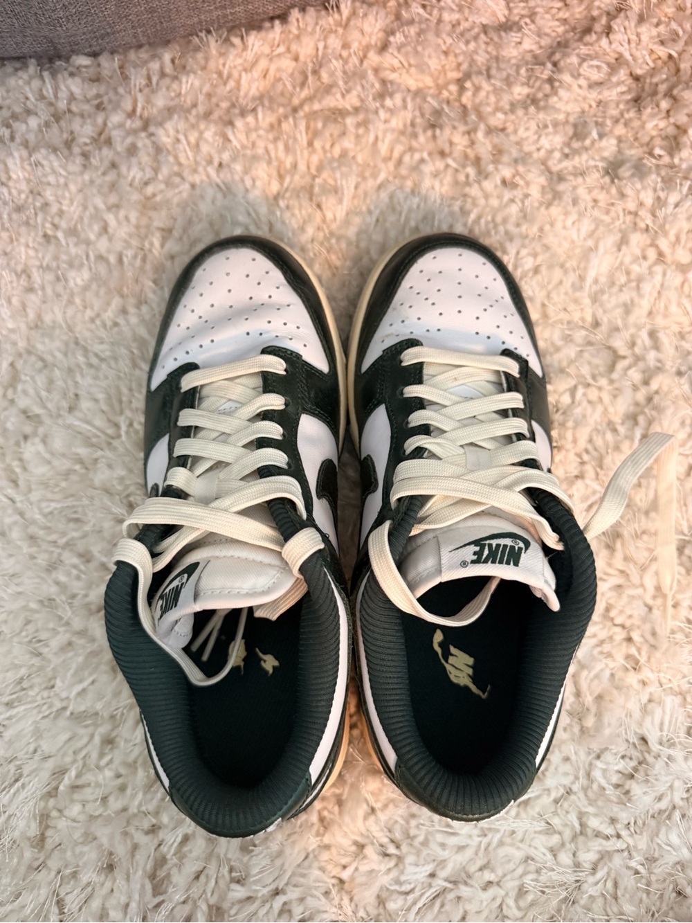 Nike White and Dark Green Low-Top Sneakers